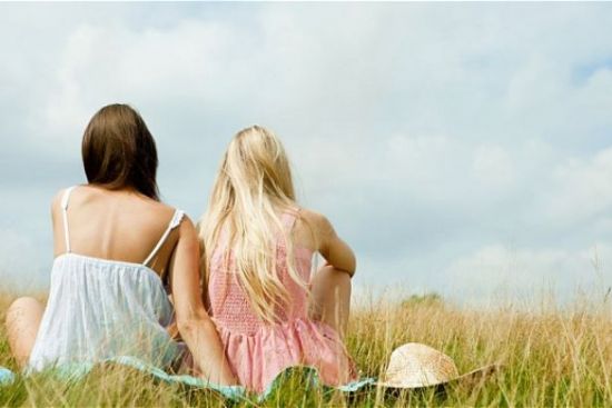 Haber | Heteroseksüel olduğunu düşünen kadınların aslında biseksüel veya eşcinsel olduğu ortaya çıktı