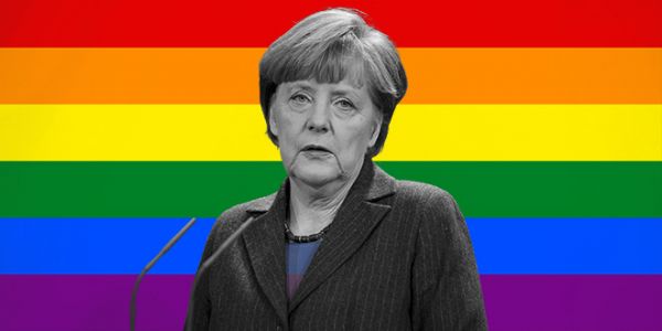 Haber | MERKEL HÜKÜMETİNDEN TÜRKİYE’DEKİ LGBTİ+LERE DESTEK